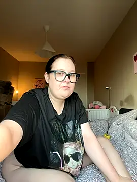 Misssmilf online show from 11.07.25