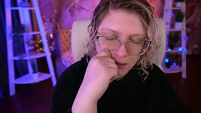 CoolTatis online show from 02.06.26