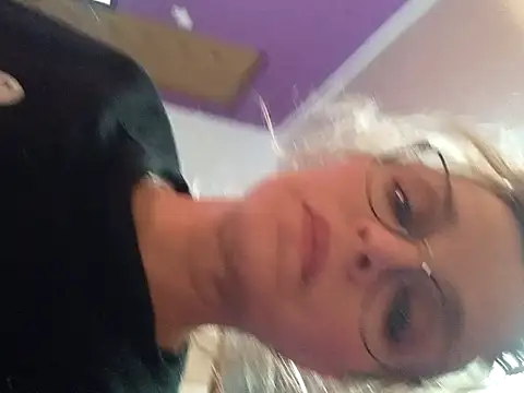 BritneyHudson online show from 01.08.26