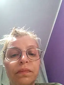 BritneyHudson online show from 02.13.26