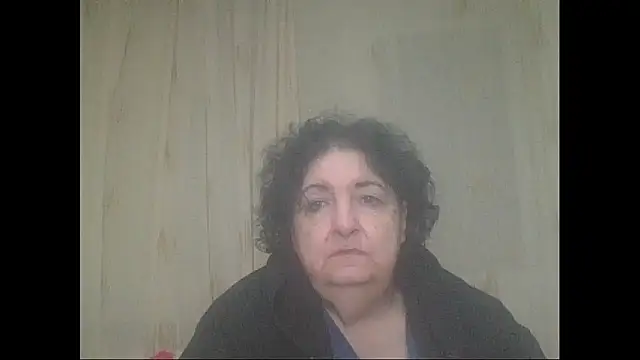 Snapshot of maturekorine chatting on 11.21.25 maturekorine online show from 11.21.25