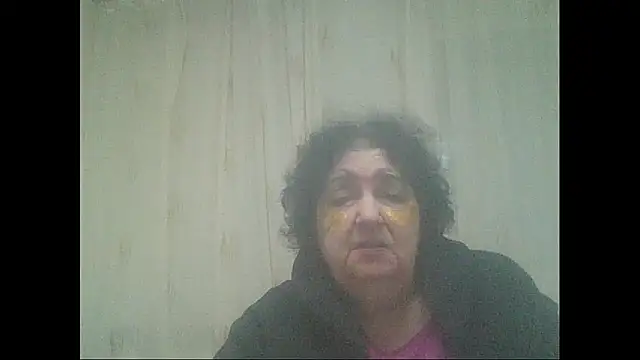 Snapshot of maturekorine chatting on 11.27.25 maturekorine online show from 11.27.25