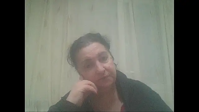 Snapshot of maturekorine chatting on 03.13.26 maturekorine online show from 03.13.26