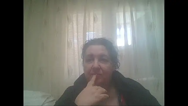 Snapshot of maturekorine chatting on 03.14.26 maturekorine online show from 03.14.26