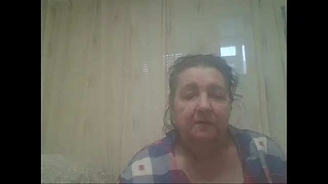 Snapshot of maturekorine chatting on 03.15.26 maturekorine online show from 03.15.26