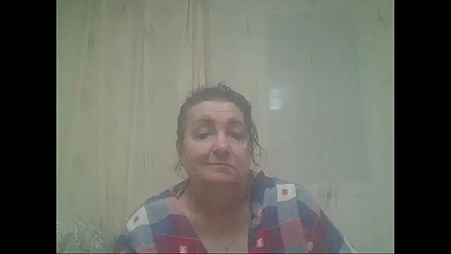 Snapshot of maturekorine chatting on 03.17.26 maturekorine online show from 03.17.26