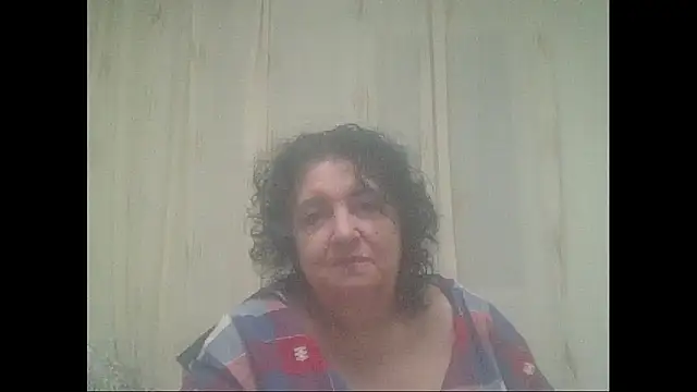 Snapshot of maturekorine chatting on 03.18.26 maturekorine online show from 03.18.26