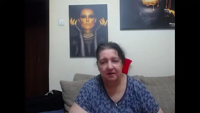 Snapshot of maturekorine chatting on 03.31.26 maturekorine online show from 03.31.26