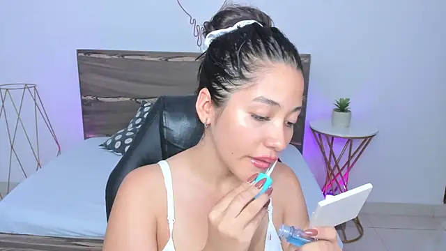 ivette bocelly online show from 02.01.25