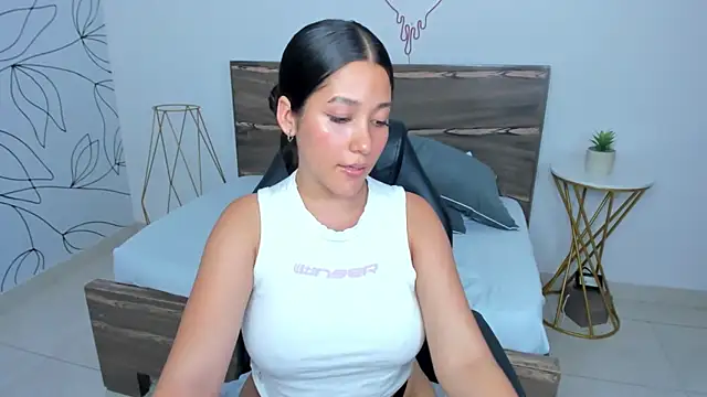 ivette bocelly online show from 02.02.25