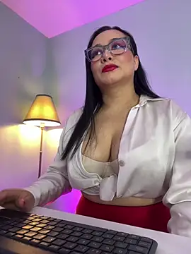 sharon leone26 online show from 12.21.25