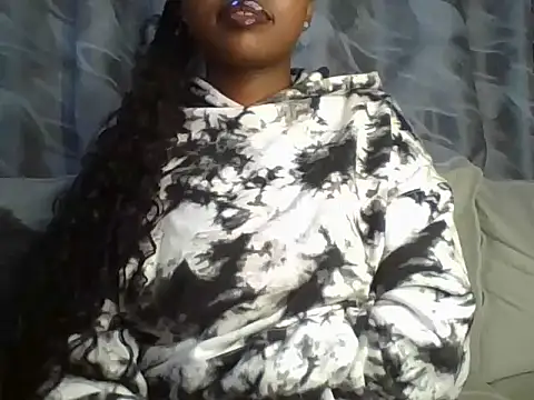 Chocolate queen2 online show from 12.29.24