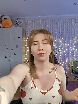 Snapshot of D0nna_ chatting on 02.16.26 D0nna online show from 02.16.26