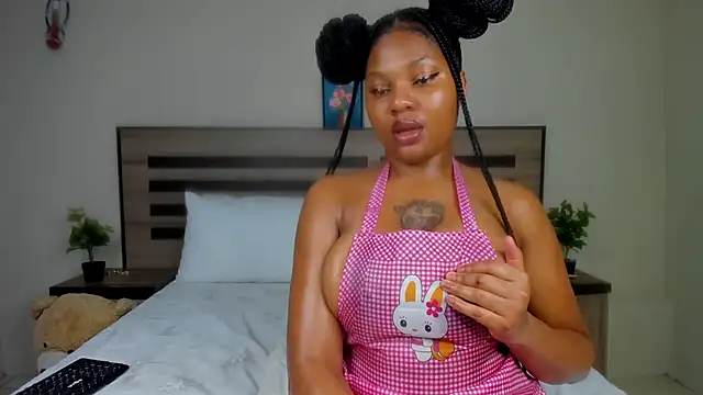 Renee-18 online show from 12.11.24