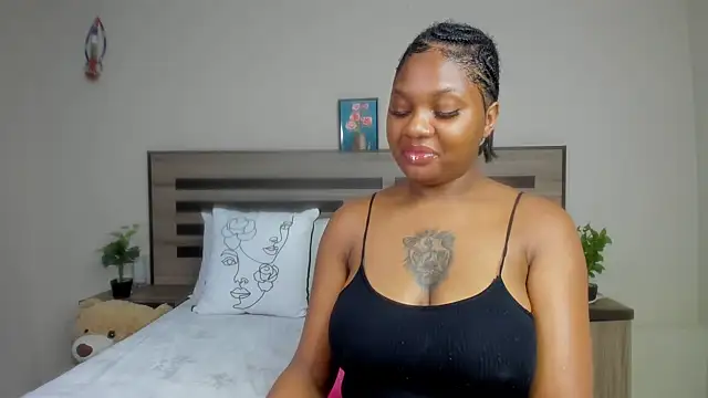 Renee-18 online show from 12.31.24