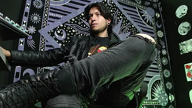 Dicaprioo  online show from 02.17.25