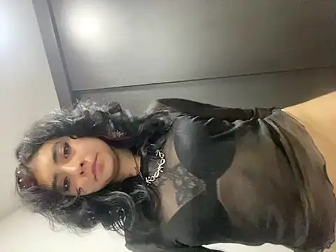 Snapshot of _Gothiccbitch_ chatting on 12.13.24 Gothiccbitch online show from 12.13.24