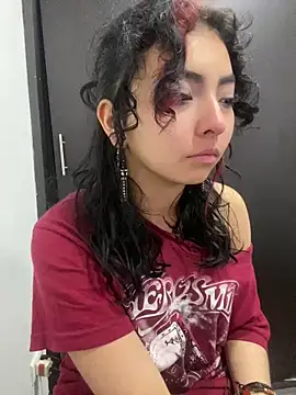 Snapshot of _Gothiccbitch_ chatting on 12.22.24 Gothiccbitch online show from 12.22.24