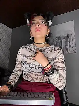 Snapshot of _Gothiccbitch_ chatting on 01.08.25 Gothiccbitch online show from 01.08.25