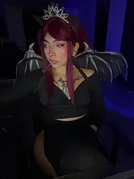 Snapshot of _Gothiccbitch_ chatting on 10.29.25 Gothiccbitch online show from 10.29.25