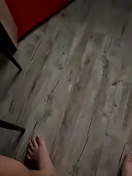 Snapshot of Szeltolo001 chatting on 11.22.25 Szeltolo001 online show from 11.22.25