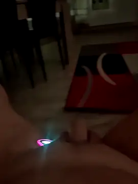 Szeltolo001 online show from 03.16.26