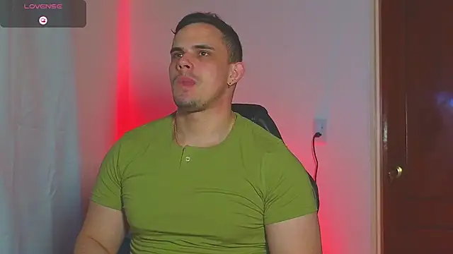 Snapshot of Regansmiths chatting on 02.07.26 Regansmiths online show from 02.07.26