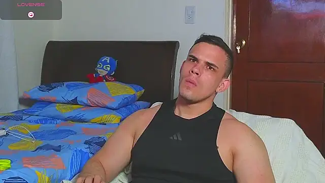 Snapshot of Regansmiths chatting on 03.02.26 Regansmiths online show from 03.02.26