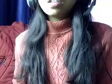 momo lov online show from 01.18.25