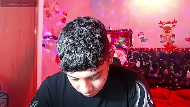 Snapshot of Wiiliam_20 chatting on 12.07.24 Wiiliam 20 online show from 12.07.24