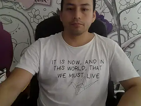 Snapshot of Allen_ibe chatting on 04.11.26 Allen ibe online show from 04.11.26