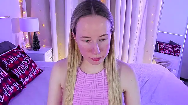 Cassie Kelman online show from 01.10.25