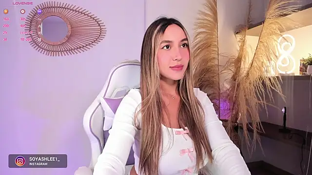 ashley2004 x online show from 09.25.25