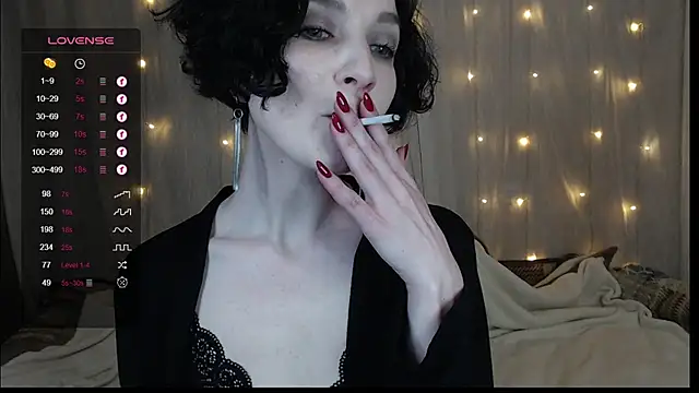 TinaWince online show from 12.28.24