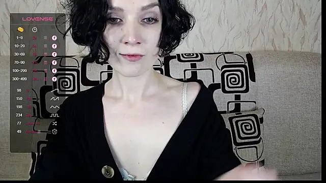 TinaWince online show from 02.02.25