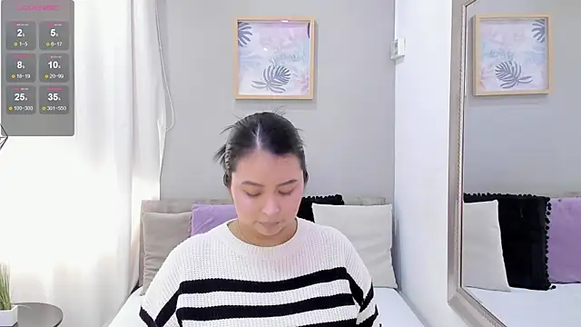  alaiasmile  online show from 11.10.25