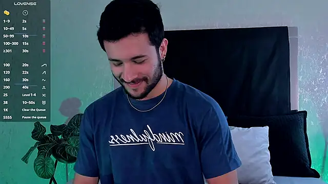 Valentinoford online show from 12.10.24