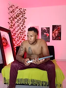 ARTHUR MINI online show from 10.03.25