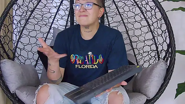 alex noa online show from 10.15.25