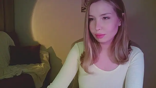 mia raspberrie online show from 04.28.26