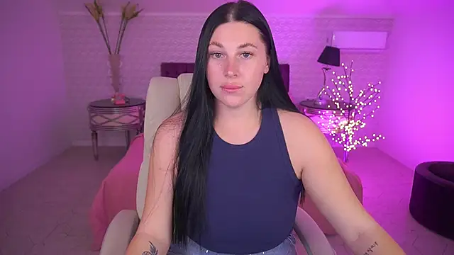 ArianaDarkk online show from 04.08.26