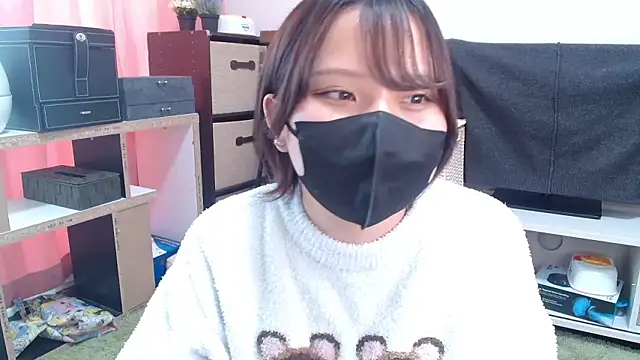 Snapshot of senachinnn chatting on 12.02.25 senachinnn online show from 12.02.25