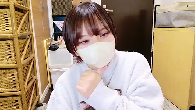 Snapshot of senachinnn chatting on 12.05.25 senachinnn online show from 12.05.25