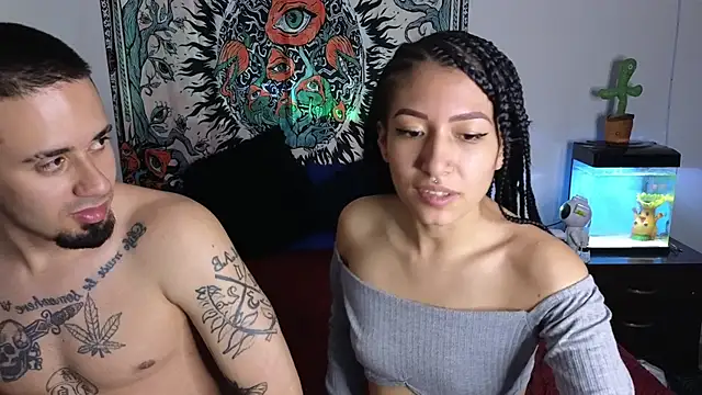 Snapshot of tony_and_sophia chatting on 02.03.26 tony and sophia online show from 02.03.26