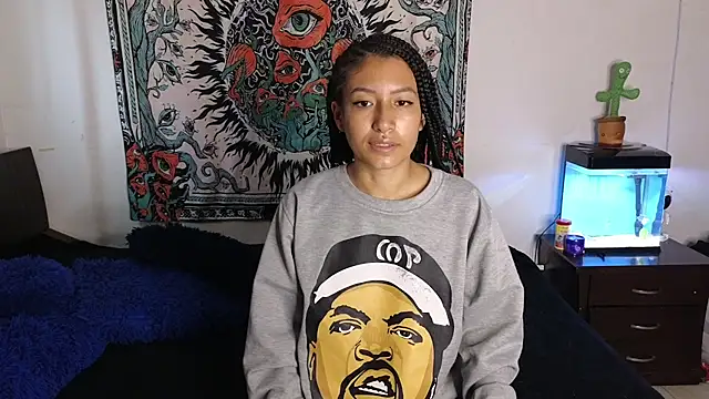 Snapshot of tony_and_sophia chatting on 03.03.26 tony and sophia online show from 03.03.26