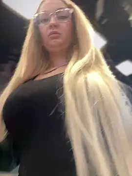 Teya moon  online show from 01.13.25