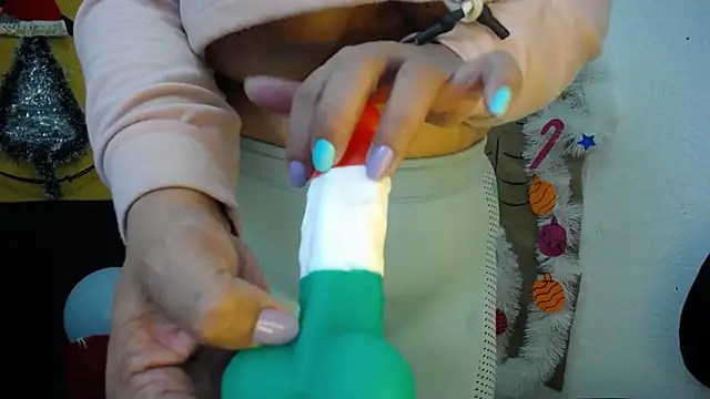 Catalina JH online show from 12.19.24