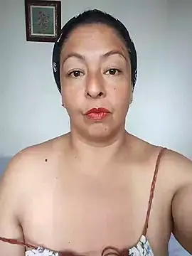 Catalina JH online show from 01.27.25