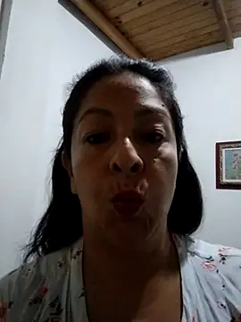 Catalina JH online show from 02.16.25