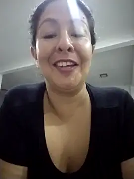 Catalina JH online show from 02.25.25